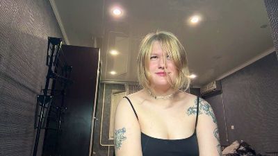 BeeBalyeat live cam on Cam4