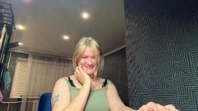 BeeBalyeat live cam on Cam4