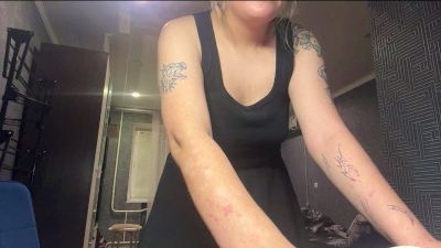 BeeBalyeat live cam on Cam4