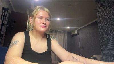 BeeBalyeat live cam on Cam4