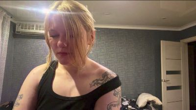 BeeBalyeat live cam on Cam4