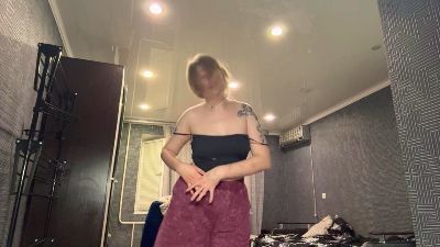 BeeBalyeat live cam on Cam4