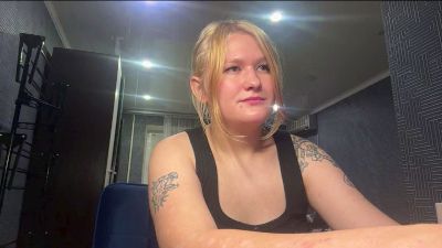 BeeBalyeat live cam on Cam4