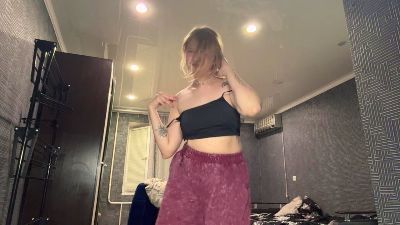 BeeBalyeat live cam on Cam4