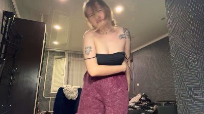 BeeBalyeat live cam on Cam4