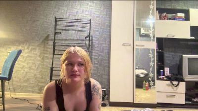 BeeBalyeat live cam on Cam4