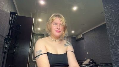 BeeBalyeat live cam on Cam4
