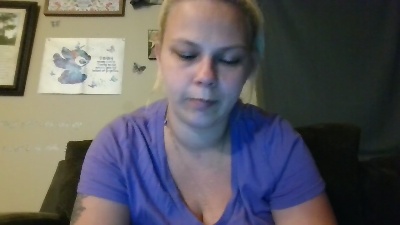 Beendoinit live cam on Cam4
