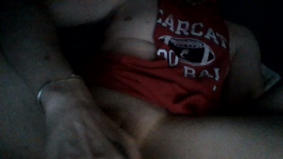 Beerahd102 live cam on Cam4