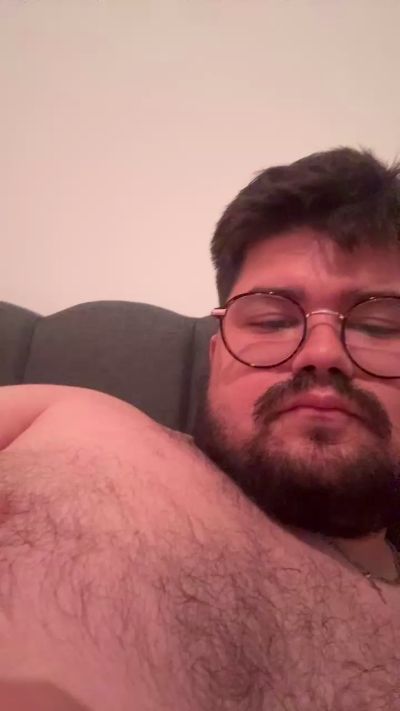 Beerussama live cam on Cam4