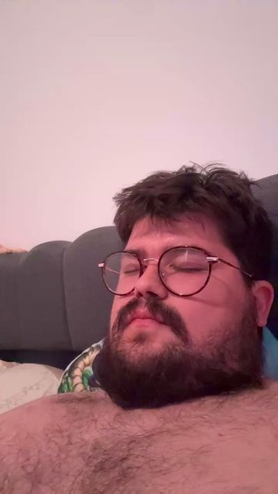 Beerussama live cam on Cam4
