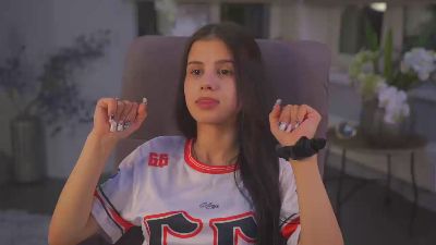 Watch  BelenKlopfer live on Cam4