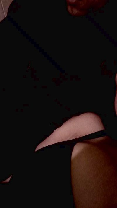 BelenyTeka723 live cam on Cam4