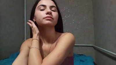 BeliaDory live cam on Cam4