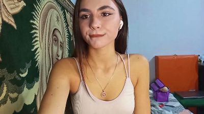 BeliaDory live cam on Cam4
