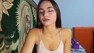 BeliaDory live cam on Cam4