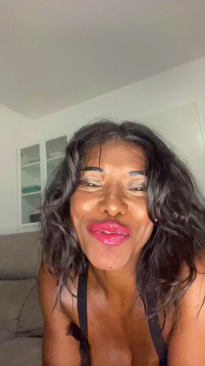 Belingtia live cam on Cam4