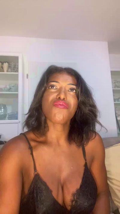 Belingtia live cam on Cam4