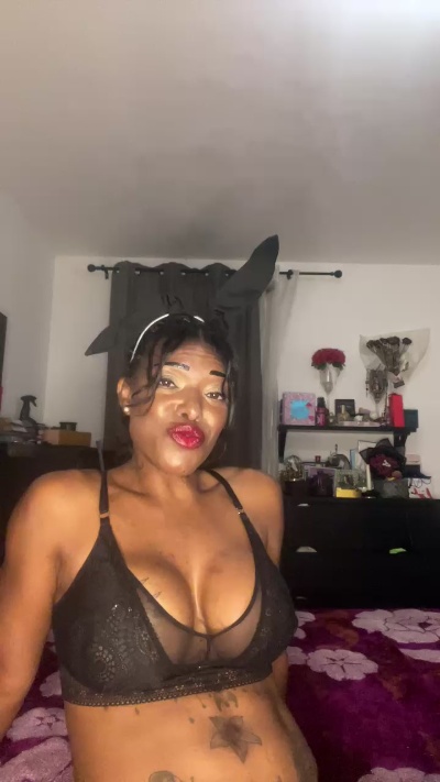 Belingtia live cam on Cam4