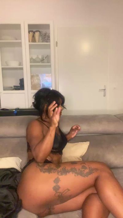 Belingtia live cam on Cam4
