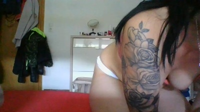 Bella19901 live cam on Cam4