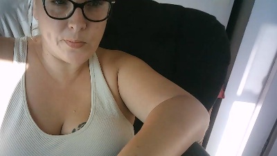 Bella1991 live cam on Cam4