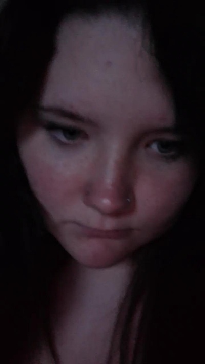 Bella66632 live cam on Cam4