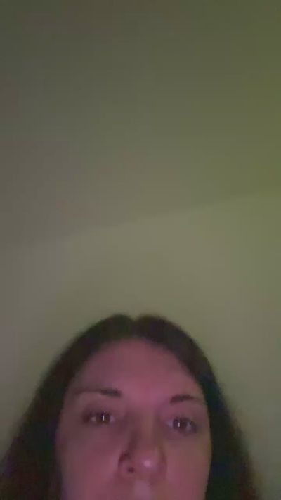 Bella89 live cam on Cam4