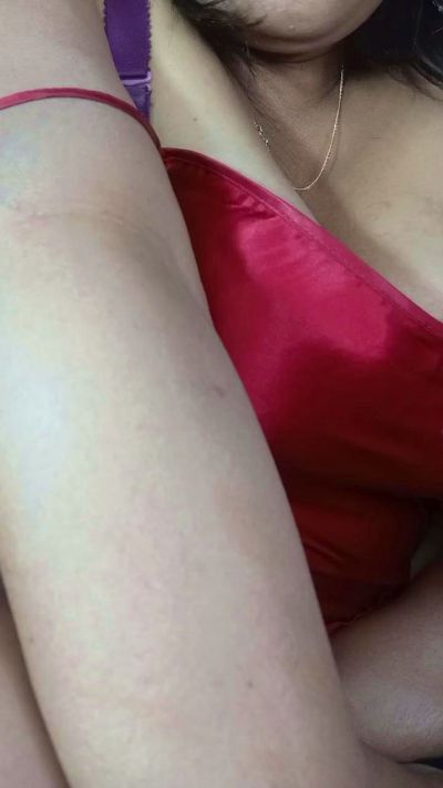 Bella93 live cam on Cam4