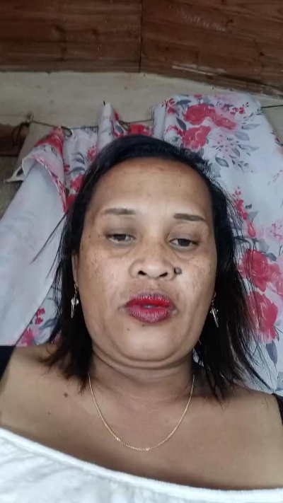 Bella93 live cam on Cam4