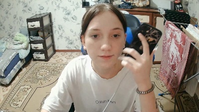 BellaHuson live cam on Cam4