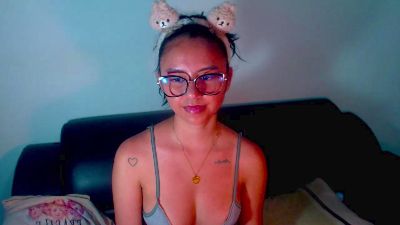 BellaLuxxs live cam on Cam4
