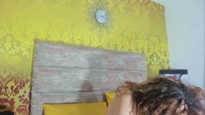 BellaMystic1 live cam on Cam4
