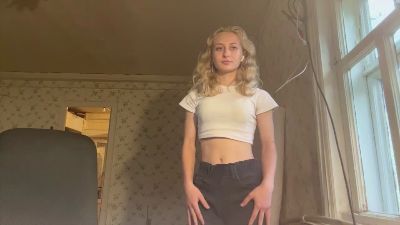 BellaPipes live cam on Cam4