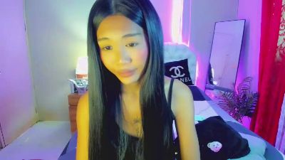 Bella_09 live cam on Cam4