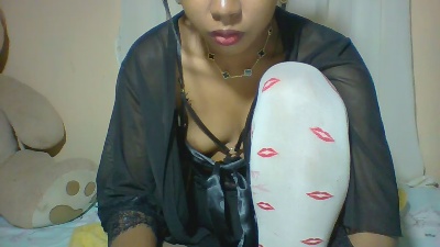 Bella_5 live cam on Cam4