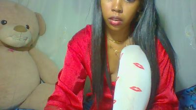 Bella_5 live cam on Cam4