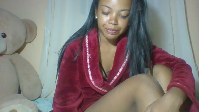 Bella_5 live cam on Cam4