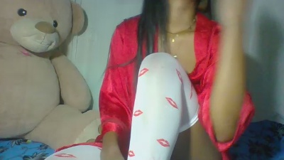 Bella_5 live cam on Cam4
