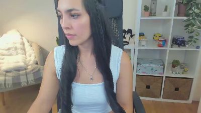 Bella_Evans live cam on Cam4
