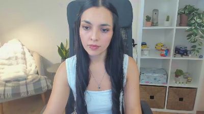 Bella_Evans live cam on Cam4
