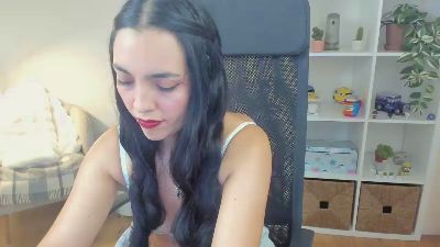 Bella_Evans live cam on Cam4