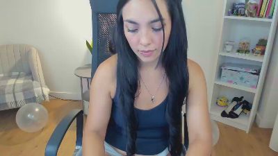 Bella_Evans live cam on Cam4