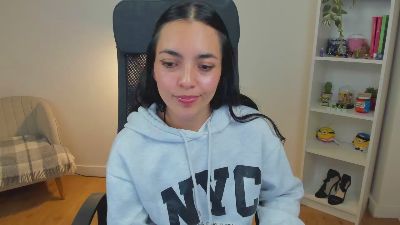 Bella_Evans live cam on Cam4