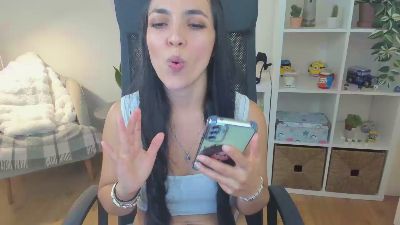 Bella_Evans live cam on Cam4