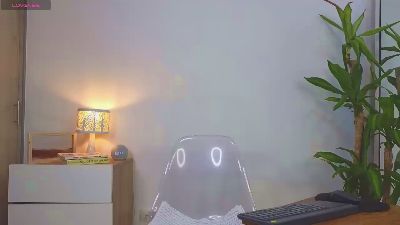 Bella__Adams live cam on Cam4