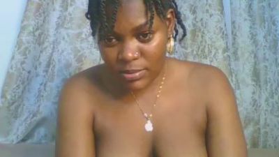 Bella_dollface live cam on Cam4