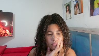 Bellacrespa live cam on Cam4