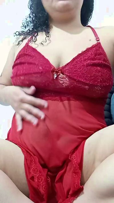 Bellahott22 live cam on Cam4