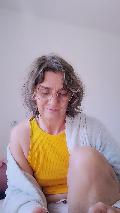 Bellaju live cam on Cam4
